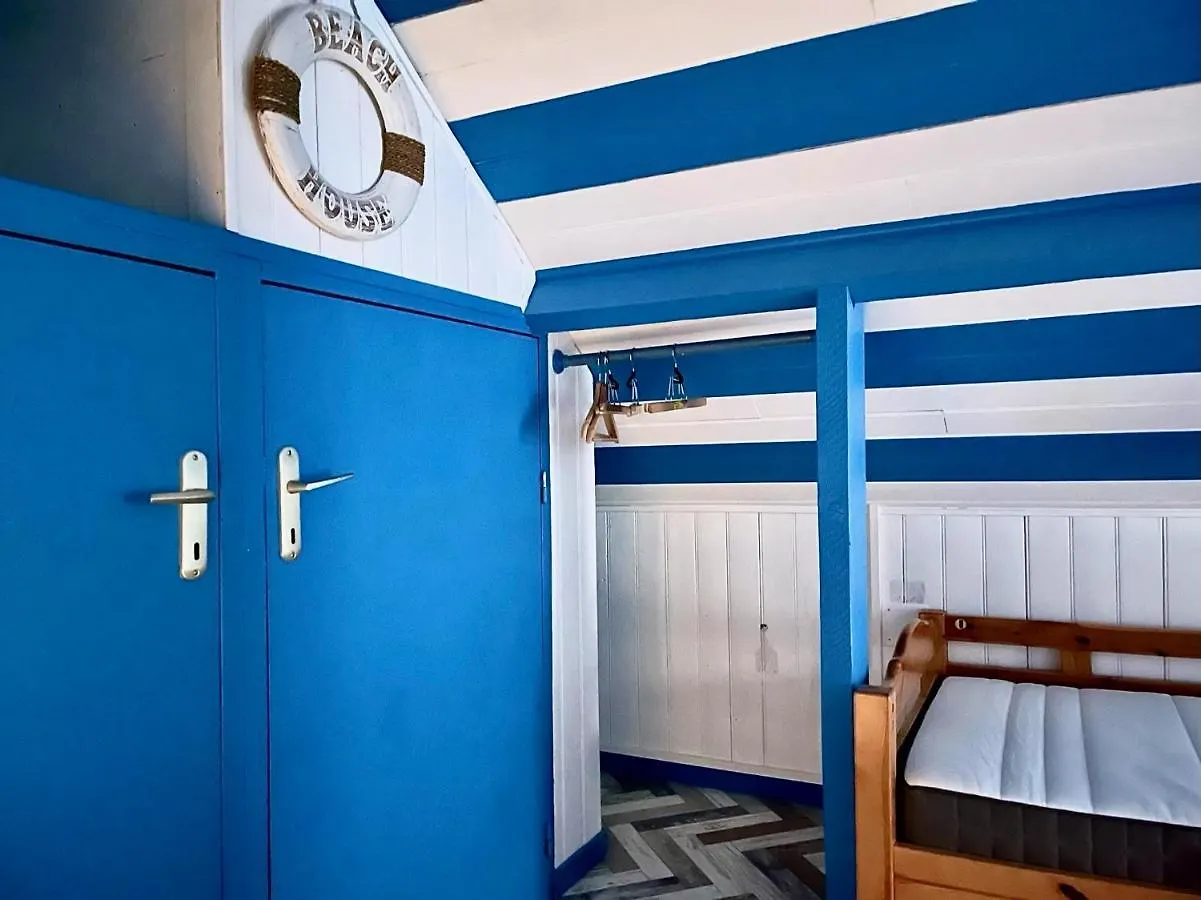 Petite Maison De Vacance Tres Proches De La Mer Saint-Malo 0*,  France